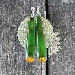 Gorgeous Marsden Flower greenstone earrings