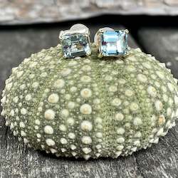 Jewellery: Aquamarine stud earrings