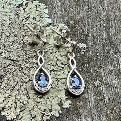 Ceylonese sapphire earrings