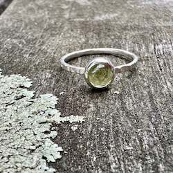Jewellery: Wee peridot ring