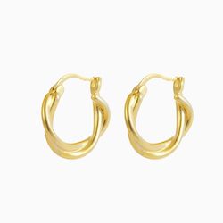 Jewellery: Vallery Twisted Hoops earrings in 925 sterling silver with rhodium gold plating