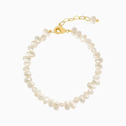 Jewellery: Vivien Baroque Pearl Bracelet