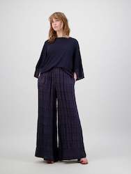 Womenswear: Crinkle Linen Pant