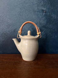 Kitchenware wholesaling: Tea Pot - Sage with Bamboo Handle