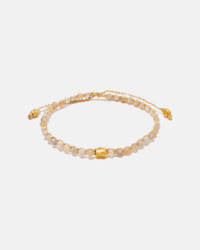 Gemstone Gold: Peach Moonstone Bracelet | Gold