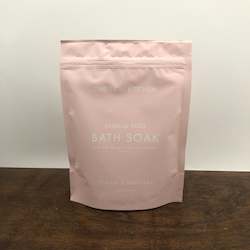 The Skin Kitchen Vanilla Rose Bath Soak
