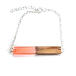 Jewellery: Kauri Peach Bracelet