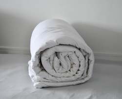 Household linen wholesaling: Silk Duvet Inner - Winter Weight