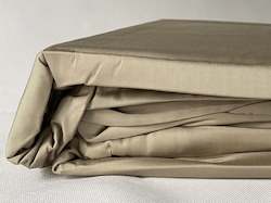 Household linen wholesaling: Bamboo Sheet Sets - Sand