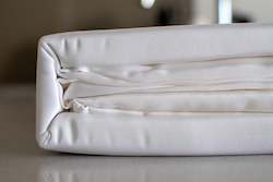 Household linen wholesaling: Bamboo Sheet Sets - White