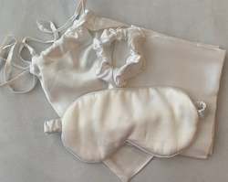 Silk Gift Set - White