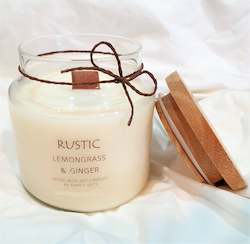 Candle: Large candle - Earthy fragrances