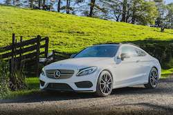 Car dealer - new and/or used: Mercedes-Benz C 43 - 2017
