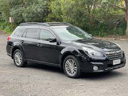 Car dealer - new and/or used: Subaru Outback - 2014