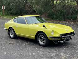 Car dealer - new and/or used: Datsun 240z - 1973