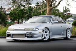 Car dealer - new and/or used: Nissan Silvia 1995