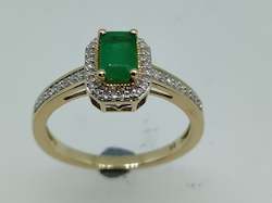 Emerald & Dia Cluster Ring 0.12ct tdw RJ018Y9ED