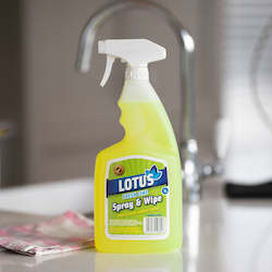 Cleaning: Spray & Wipe 1L