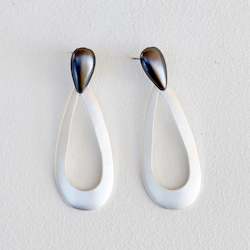 Accessories: Open Tear Drop Earrings