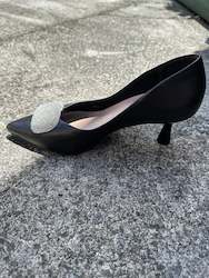 Shoe: Macy Kitten Heel Black
