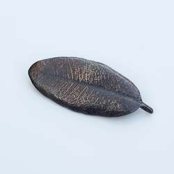 Jewellery manufacturing: Pohutukawa Leaf Brooch - Small - Bronze