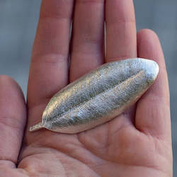 Pohutukawa Leaf Brooch - Large - Sterling Silver