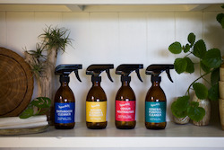 Cleaning service: Reusable Glass Spray Bottle