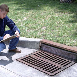 Drain Protection: Ultra Drain Guard Plus Curb Insert - Style