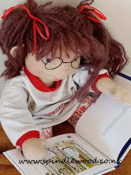 Formed Dolls: waldorf doll "  Maisy"