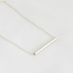 Classic circle bar necklace - gracie jewellery