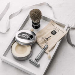 Internet only: Luxury Shaving Gift Pack - Minimalist Silver