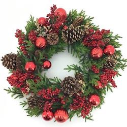 Red Bauble Wreath