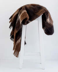Souvenir: Alpaca Throw - Buffalo