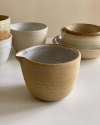 Souvenir: Pouring Bowl - Ceramic