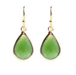 Teardrop Green Earrings - A Touch of Elegance and Uniqueness