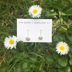 Jewellery: Sterling Silver Daisy Drop Earrings