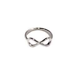 Jewellery: Infinity Ring