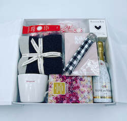 Gift Hampers For Her: You Are Gorgeous