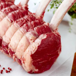Butchery: Standing beef rib roast  / Tomahawk | 600gm