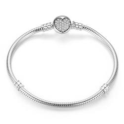 Jewellery: Sparkling Heart Snake Chain Bracelet