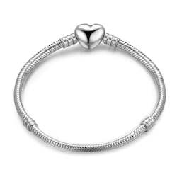 Jewellery: Heart Snake Chain Bracelet