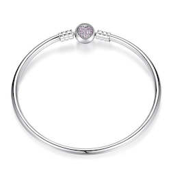 Jewellery: Pink Heart Bangle Bracelet