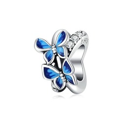 Jewellery: Blue Flying Butterfly Spacer