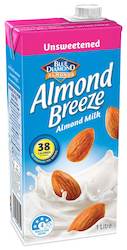 Specialised food: Blue Diamond Almond Breeze Almond Milk 1L