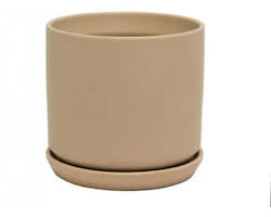 Gift: 18.5cm Adelle Straight Ceramic Planter