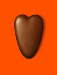 General store operation - mainly grocery: Reeses Single Heart 0.6oz/17g
