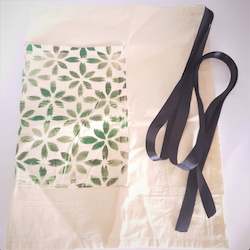 Specialised food: Half (Waist tie) Kitchen Apron - Hand-blocked and Hand-painted - Poutasi Trust Development