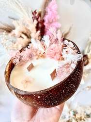Dried flower: Coconut Bowl Candle- Pink Peony