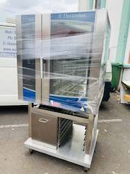 Equipment repair and maintenance: ELECTROLUX AOS101ETA1 Air-O-Steam 3 Phase 10 Tray Commercial Combi Oven With Stand & 3 Months Warranty