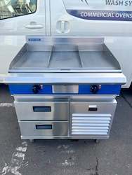 Blue Seal Evolution Series EP516-RB - 900mm Electric Griddle Refrigerated Base With Warranty